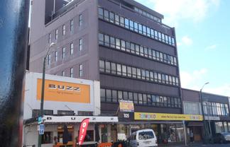L 2 - Refurbished Offices