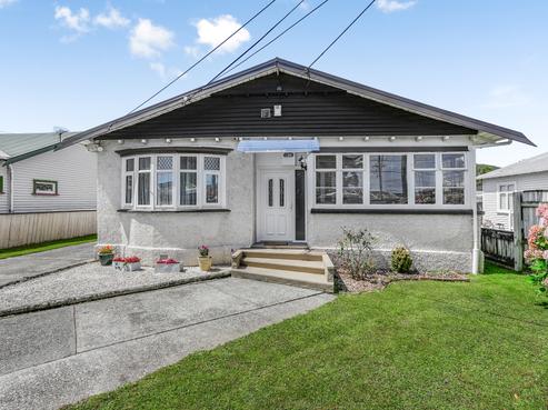 106 Waiwhetu Road, Waterloo
