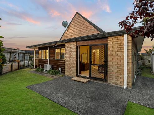 18/18 Williams Road, Hobsonville