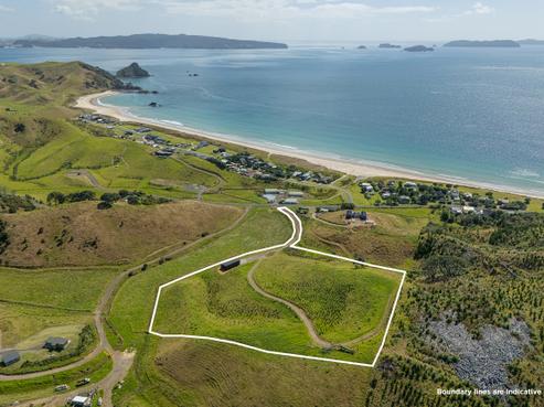 838 Black Jack Road, Opito Bay