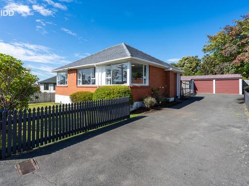 111 Ashmore Street, Halfway Bush