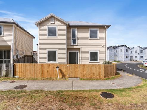 7 Warbler Crescent, Papakura