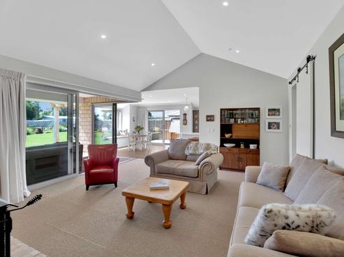 6 Hunter Lane, Amberley