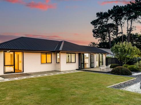 4 Schofield Lane, Hornby