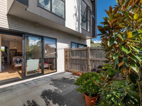 7/2 Waipa Street, Birkenhead