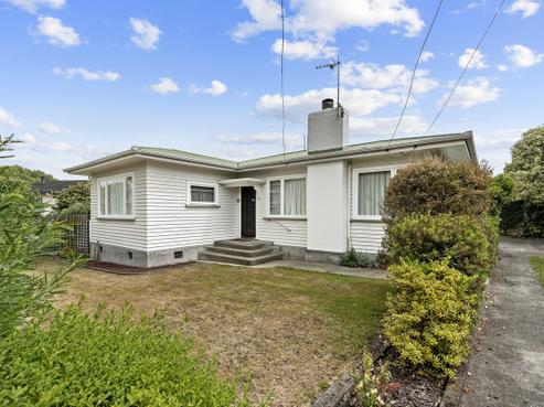 11 Gordon Street, Masterton
