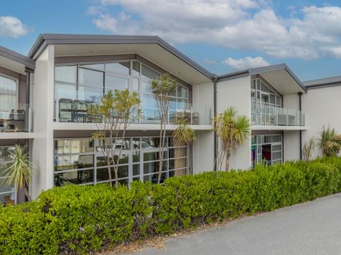 21J Gordon Road, Wanaka