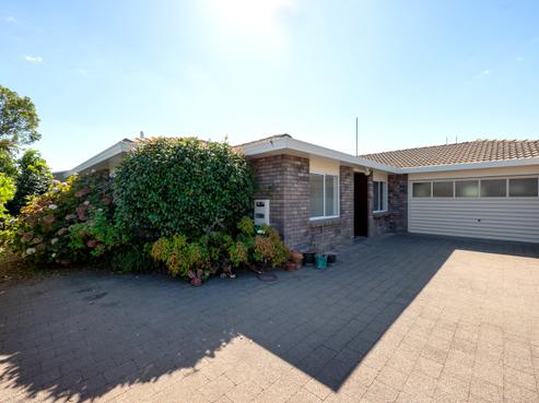 19B Lytton Street, Glenholme