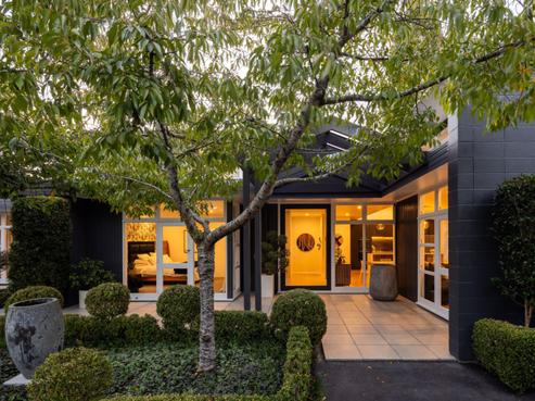 14 Fairfield Road, Fairfield