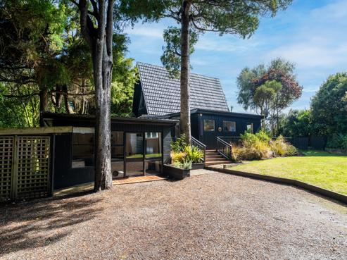 84 Ruru Avenue, Otatara