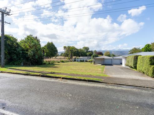 10 Roslyn Road, Levin