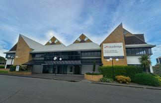 434sqm Takapuna Office with Stunning Views