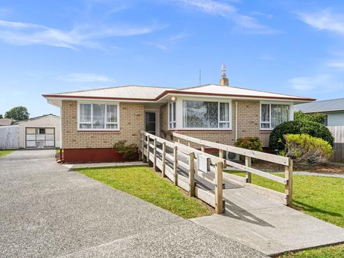 6 Thompson Place, Tikipunga