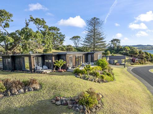 140 Estuary Drive, Mangawhai Heads