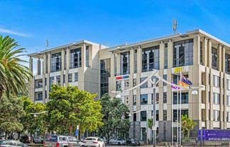 Convenient Workspace with Parking