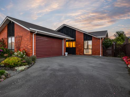 12 Wharenui Road, Upper Riccarton