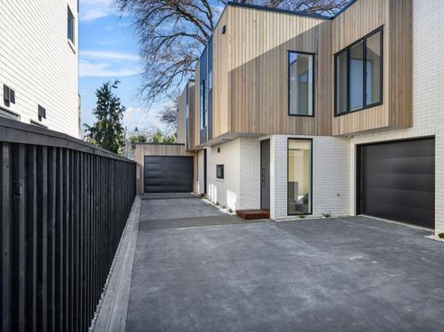 49C Browns Road, Saint Albans
