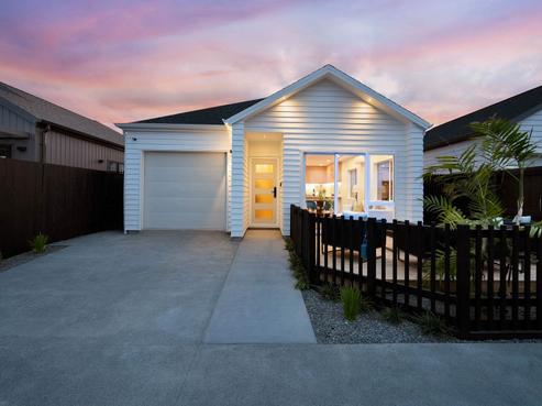 7 Rosetta Lane, Wainui
