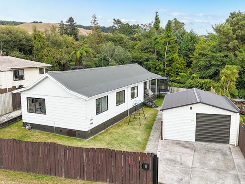 38 Blomfield Street, Pukehangi