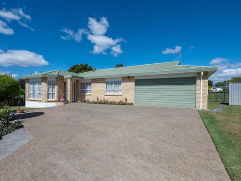 2B Hoyte Place, Pukehangi