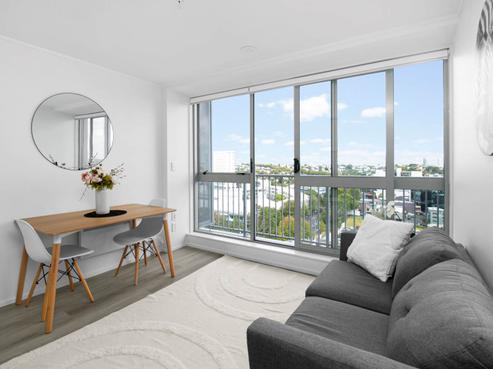 933/72 Nelson Street, Auckland Central