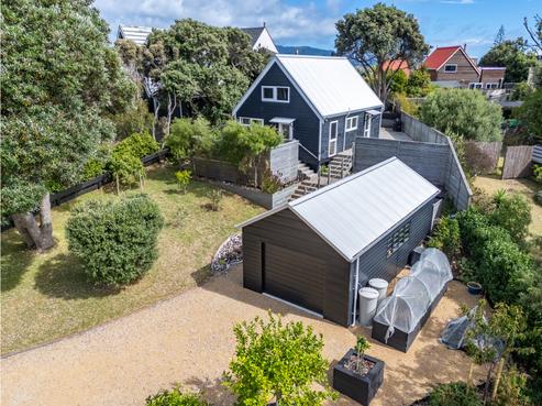 33 William Street, Waikanae Beach