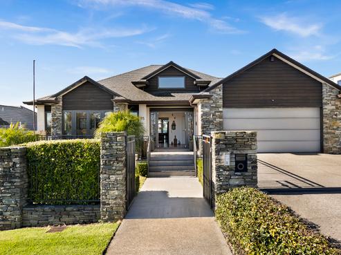 93 Tiri Road, Matakatia