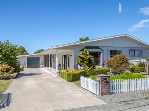 205 West Street, Greytown