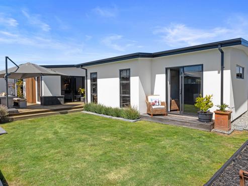 69 Sutherland Drive, Woodend Beach