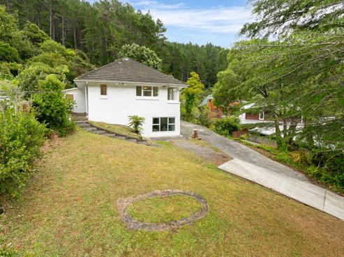 60 Elmslie Road, Pinehaven