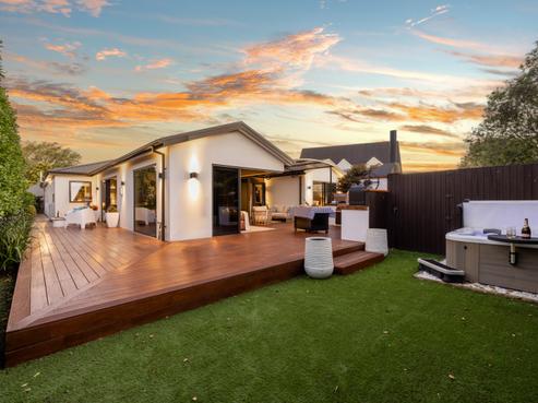 11 Natalie Place, Harewood