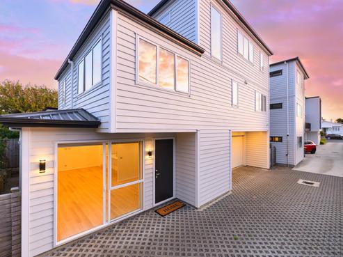 32C Ennismore Road, Mount Albert