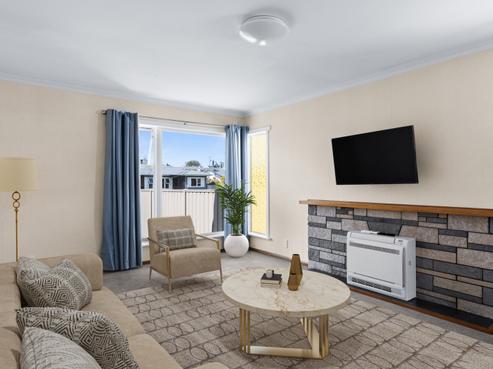 44 Downing Avenue, Pirimai