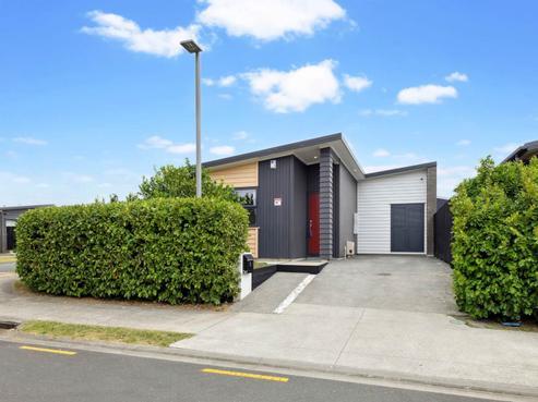 1 Regiment Road, Papakura
