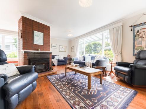10 Vaucluse Avenue, Paraparaumu Beach