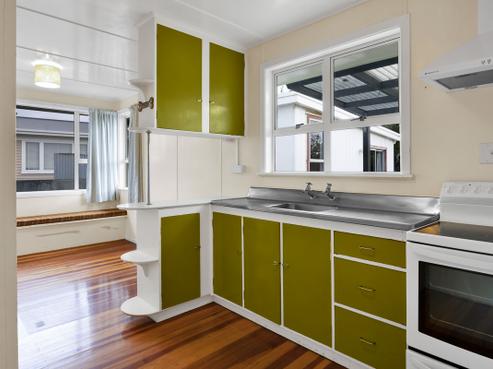 2 Charles Major Place, Hawera