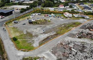 For Lease Helensville - Choice of yard space.