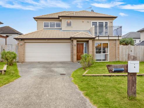 4 Bordeaux Parade, Te Atatu South