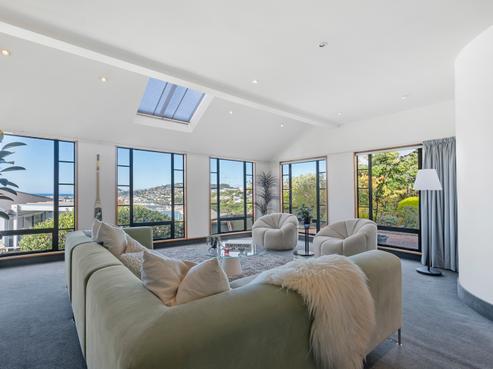 12B Treasure Grove, Hataitai