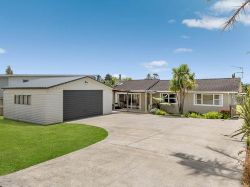 75 Karaka Road, Beachlands