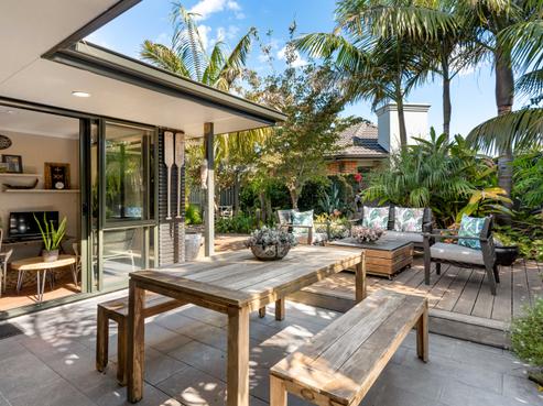 18 Oriental Parade, Papamoa