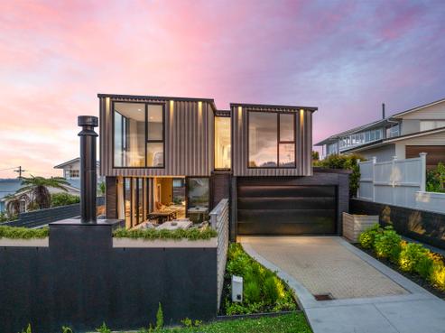 61B Castor Bay Road, Castor Bay