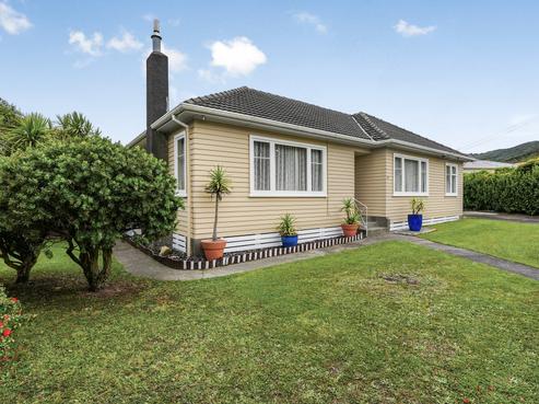 17 Nelson Crescent, Wainuiomata
