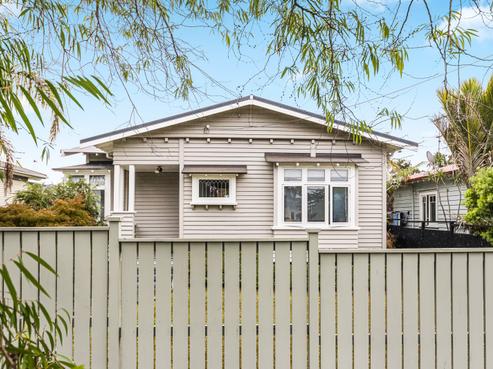 2/42 Walmer Road, Point Chevalier
