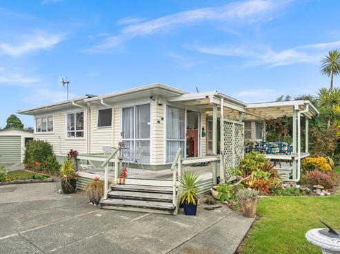 11 Thompson Place, Tikipunga
