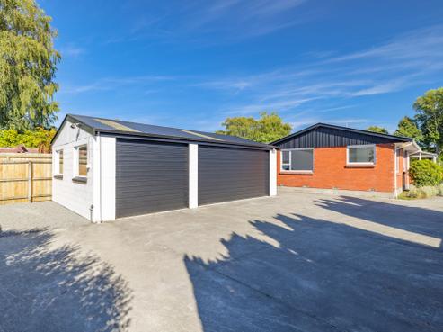 235 Johns Road, Northwood