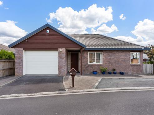 10 Palm Lane, Red Beach