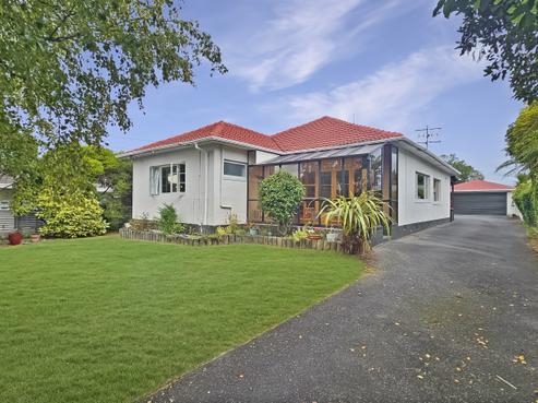 11 Arthur Street, Glenholme