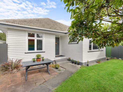 2 Reginald Street, Burwood