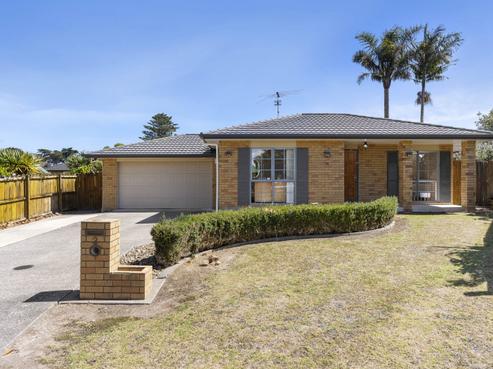 3 Harobed Place, Weymouth